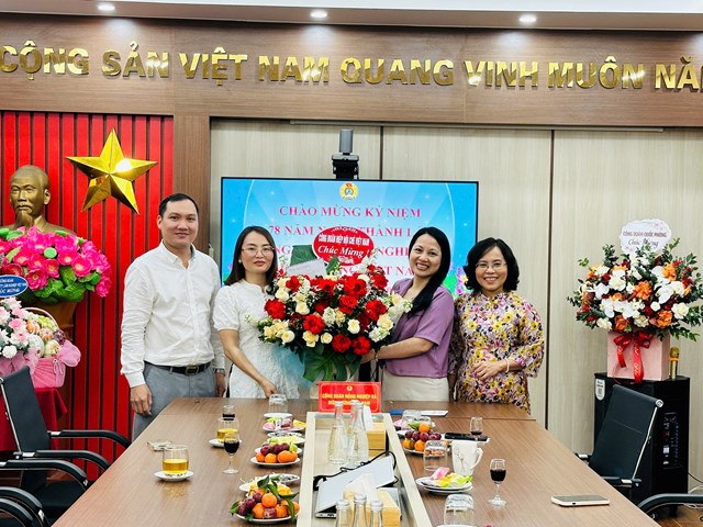 Công đoàn Nông nghiệp và Môi trường Việt Nam: 78 năm tự hào tiếp bước dưới cờ Đảng - Ảnh 2