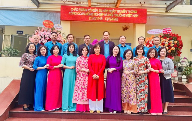 Công đoàn Nông nghiệp và Môi trường Việt Nam: 78 năm tự hào tiếp bước dưới cờ Đảng - Ảnh 1