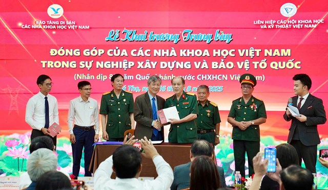 Triển l&#227;m khoa học – Th&#250;c đẩy đổi mới s&#225;ng tạo, kiến tạo kinh tế Việt Nam - Ảnh 1