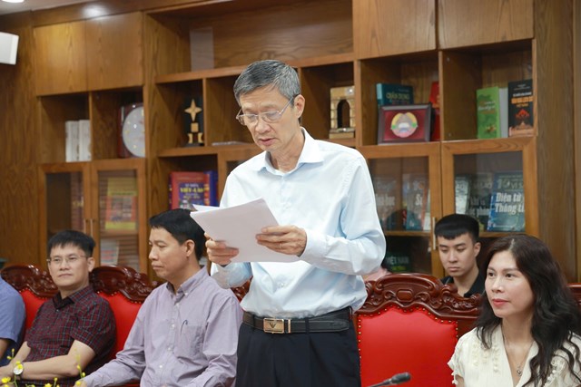 Nguyễn Khắc Khanh &ndash; Chủ tịch Hiệp hội S&aacute;ch gi&aacute;o dục v&agrave; Học liệu điện tử Việt Nam chia sẻ suy nghĩ tại Lễ k&iacute; kết