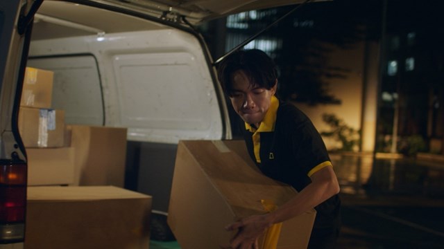 Thanh Vil duy tr&igrave; nhiều c&ocirc;ng việc để c&oacute; đủ t&agrave;i ch&iacute;nh theo đuổi đam m&ecirc; &acirc;m nhạc của m&igrave;nh