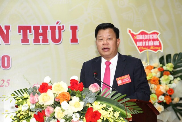 Đồng ch&iacute; L&ecirc; Trung Ki&ecirc;n, Ủy vi&ecirc;n Ban Thường vụ Th&agrave;nh ủy, Trưởng Ban Quản l&yacute; Khu Kinh tế Hải Ph&ograve;ng ph&aacute;t biểu chỉ đạo tại Đại hội.