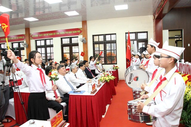 C&aacute;c đại biểu tham dự Đại hội đại biểu lần thứ I Đảng bộ x&atilde; Kiến Hưng.
