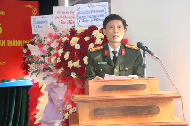 Đại t&aacute; Phạm Viết Dũng - Ph&oacute; Gi&aacute;m đốc CATP ph&aacute;t biểu chỉ đạo tại lễ c&ocirc;ng bố