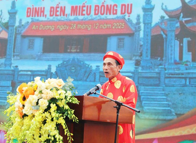 &Ocirc;ng Đỗ Văn Hảo - Trưởng tiểu Ban quản l&yacute; Di t&iacute;ch lịch sử văn ho&aacute; cấp Quốc gia đ&igrave;nh, đền, miếu Đồng Dụ ph&aacute;t biểu tại Lễ kh&aacute;nh th&agrave;nh