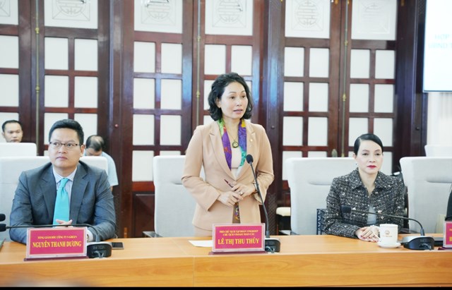 B&agrave; L&ecirc; Thị Thu Thủy - Ph&oacute; Chủ tịch Tập đo&agrave;n Vingroup ph&aacute;t biểu tại Lễ k&yacute; kết thỏa thuận hợp t&aacute;c to&agrave;n diện...