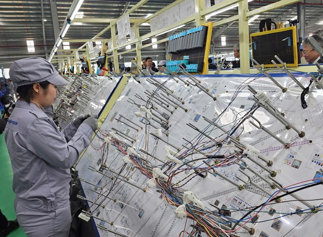 Đ&agrave; Nẵng đang chuyển từ m&ocirc; h&igrave;nh c&aacute;c khu c&ocirc;ng nghiệp tương đối độc lập sang c&aacute;ch tiếp cận t&iacute;ch hợp, nơi sản xuất, nghi&ecirc;n cứu - ph&aacute;t triển v&agrave; logistics được đặt trong c&ugrave;ng một chuỗi gi&aacute; trị.