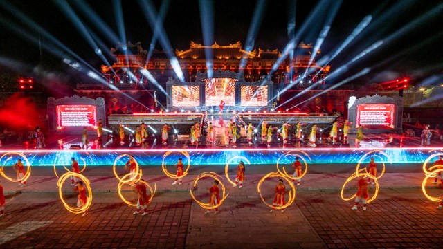 "Đánh thức "hồn thơ các vua Nguyễn tại Đại Nội Huế - Ảnh 1