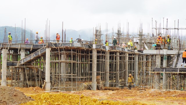 Huế đẩy nhanh tiến độ xây trường nội trú vùng biên - Ảnh 1