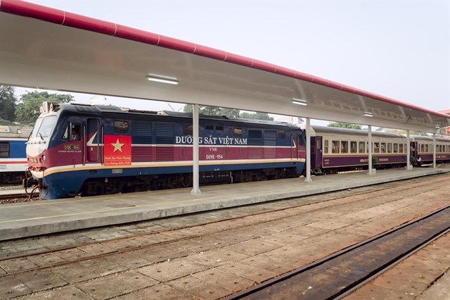 &ldquo;H&agrave;nh tr&igrave;nh di sản&rdquo; Huế &ndash; Đ&agrave; Nẵng kho&aacute;c diện mạo mới