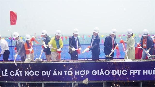 Nghi thức cất n&oacute;c dự &aacute;n Tổ hợp gi&aacute;o dục FPT Huế tại Khu E - Đ&ocirc; thị mới An V&acirc;n Dương