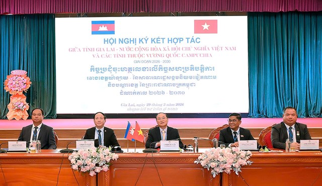 Những năm qua, tỉnh Gia Lai v&agrave; ba tỉnh Đ&ocirc;ng Bắc Campuchia đ&atilde; kh&ocirc;ng ngừng vun đắp quan hệ hợp t&aacute;c v&agrave; đạt nhiều kết quả t&iacute;ch cực.