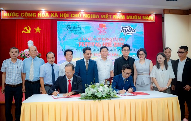Carlsberg Việt Nam rót 9 tỷ đồng, tiếp sức Festival Huế 2026 - Ảnh 1