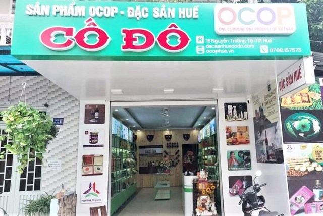 Cửa h&agrave;ng giới thiệu sản phẩm OCOP - đặc sẳn Huế