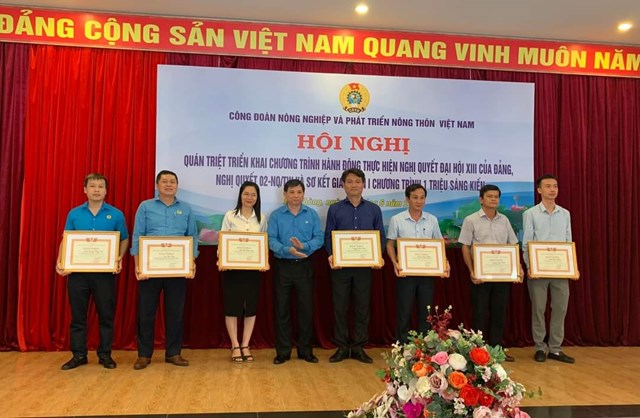 Hội nghị Qu&#225;n triệt triển khai Chương tr&#236;nh h&#224;nh động thực hiện Nghị quyết Đại hội XIII của Đảng v&#224; Nghị quyết số 02-NQ/TW - Ảnh 3