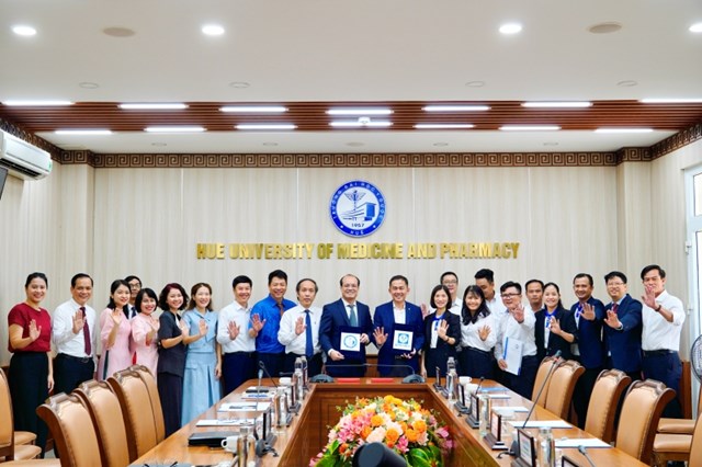 Nhà thuốc chuẩn GPP: Giảng đường thực hành cho sinh viên Dược - Ảnh 1