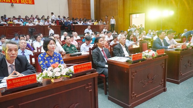 C&aacute;c đại biểu tại buổi lễ