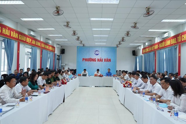 Hội nghị sơ kết 6 th&aacute;ng đầu năm 2026 của UBND phường Hải V&acirc;n ghi nhận nhiều kết quả nổi bật trong thu ng&acirc;n s&aacute;ch, đầu tư c&ocirc;ng v&agrave; cải c&aacute;ch h&agrave;nh ch&iacute;nh