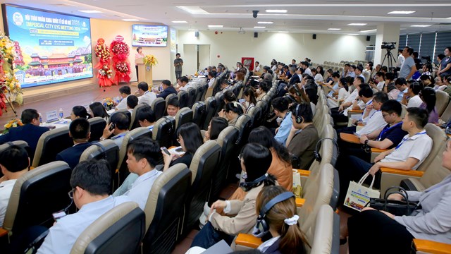 Hội thảo ICEM 2026 quy tụ hơn 200 đại biểu, g&oacute;p phần th&uacute;c đẩy hợp t&aacute;c quốc tế v&agrave; chuyển giao kỹ thuật trong lĩnh vực nh&atilde;n khoa