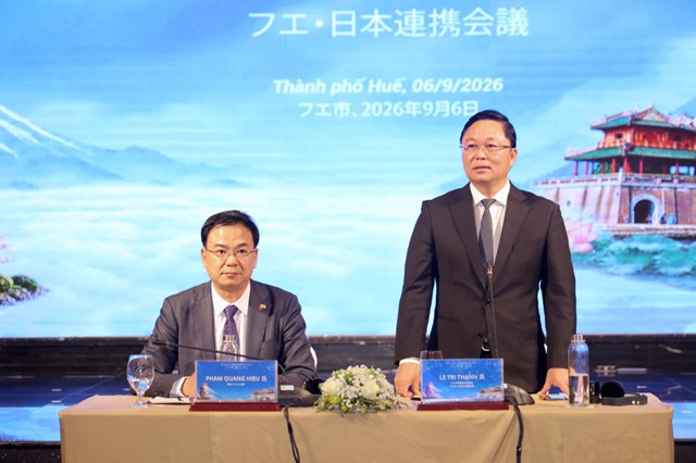 Chủ tịch UBND th&agrave;nh phố Huế L&ecirc; Tr&iacute; Thanh ph&aacute;t biểu tại Hội nghị Kết nối Huế - Nhật Bản