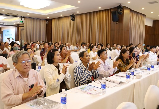Quang cảnh tại hội thảo