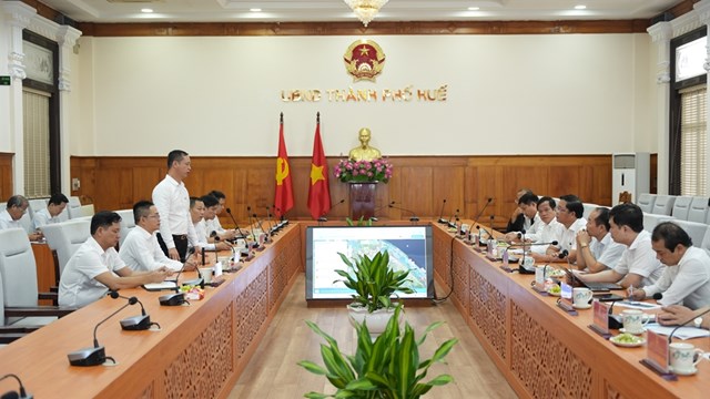 Đại diện Sun Group trao đổi về tiềm năng ph&aacute;t triển c&aacute;c sản phẩm du lịch tại TP.Huế