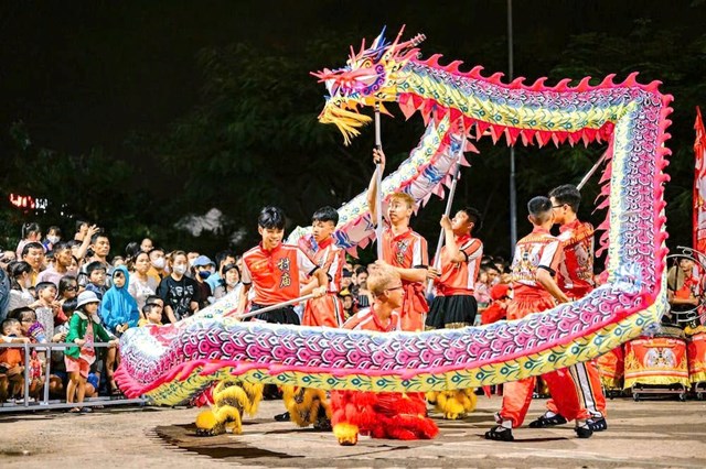 Rộn r&#224;ng Hội Tết Trung thu Ất Tỵ 2025 ở Hội An - Ảnh 1
