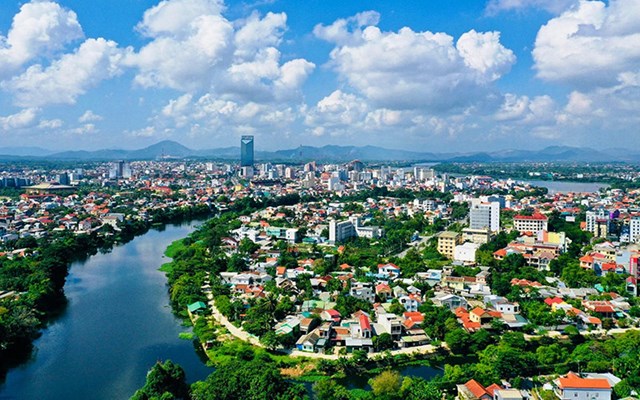 Huế: Hơn 1.500 căn hộ chưa ti&#234;u thụ, thị trường bất động sản vẫn trầm lắng - Ảnh 1