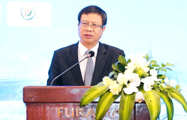 Ph&aacute;t biểu tại Hội nghị, Thứ trưởng Bộ KH&amp;CN L&ecirc; Xu&acirc;n Định nhấn mạnh, VINANST-16 l&agrave; hoạt động thiết thực triển khai Kết luận của Tổng B&iacute; thư T&ocirc; L&acirc;m tại buổi l&agrave;m việc với Viện Năng lượng nguy&ecirc;n tử Việt Nam (VINATOM) ng&agrave;y 4/9/2025, được n&ecirc;u trong Th&ocirc;ng b&aacute;o số 321-TB/VPTW của Văn ph&ograve;ng Trung ương Đảng.