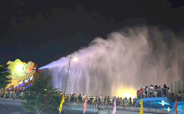 Nếu trước đ&acirc;y, th&agrave;nh phố được biết đến như &ldquo;thủ phủ du lịch miền Trung&rdquo;, th&igrave; nay người ta c&ograve;n nhớ đến Đ&agrave; Nẵng như một &ldquo;đ&ocirc; thị khởi nghiệp&rdquo; với nhịp sống s&aacute;ng tạo s&ocirc;i động từng ng&agrave;y.
