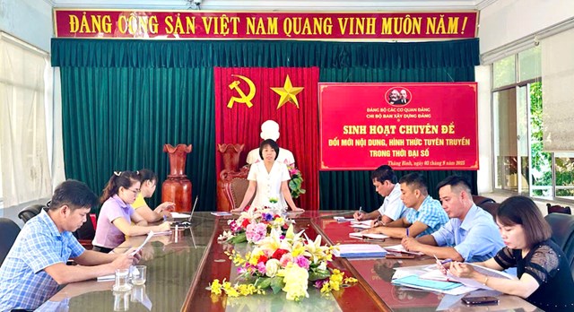 Sau mỗi th&agrave;nh c&ocirc;ng, l&atilde;nh đạo x&atilde; tiến h&agrave;nh tổng kết, đ&aacute;nh gi&aacute;, r&uacute;t kinh nghiệm để tiếp tục thực hiện nhiệm vụ mới với hiệu quả cao hơn.