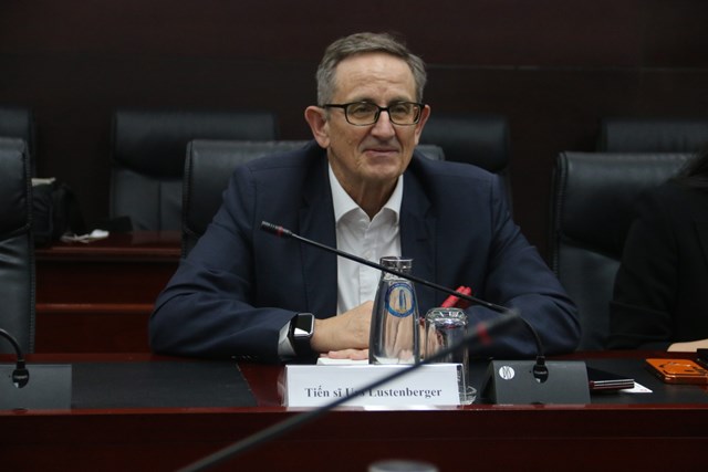 TS. Urs Lustenberger- Chủ tịch SwissCham ASIA.