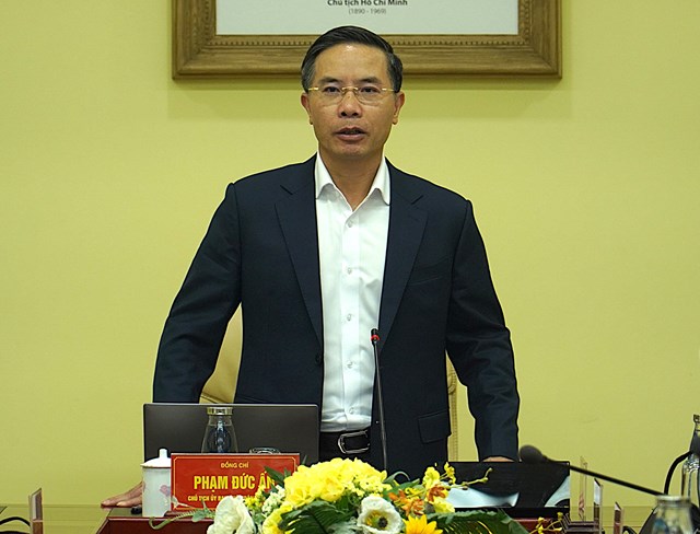 Chủ tịch UBND TP Đ&agrave; Nẵng Phạm Đức Ấn&nbsp;nhấn mạnh quan điểm nhất qu&aacute;n của th&agrave;nh phố l&agrave; đồng h&agrave;nh c&ugrave;ng doanh nghiệp trong suốt qu&aacute; tr&igrave;nh triển khai dự &aacute;n, từ kh&acirc;u chuẩn bị đầu tư đến th&aacute;o gỡ những vướng mắc ph&aacute;t sinh tr&ecirc;n thực tế (ảnh: CTTĐTTP Đ&agrave; Nẵng).