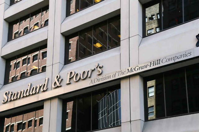 S&amp;P Global Ratings n&#226;ng xếp hạng t&#237;n nhiệm Việt Nam l&#234;n mức triển vọng &quot;ổn định&quot; - Ảnh 1