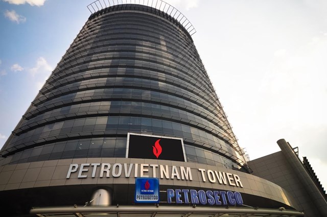 Petrosetco (PET) tạm dừng ph&#225;t h&#224;nh 44,9 triệu cổ phiếu  - Ảnh 1