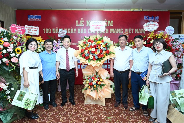 Lễ kỷ niệm 100 năm Ng&#224;y B&#225;o ch&#237; C&#225;ch mạng Việt Nam v&#224; Gala B&#225;o ch&#237; đồng h&#224;nh c&#249;ng doanh nghiệp lần thứ 10 - 2025 - Ảnh 21