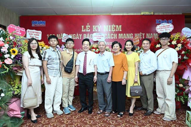Lễ kỷ niệm 100 năm Ng&#224;y B&#225;o ch&#237; C&#225;ch mạng Việt Nam v&#224; Gala B&#225;o ch&#237; đồng h&#224;nh c&#249;ng doanh nghiệp lần thứ 10 - 2025 - Ảnh 26