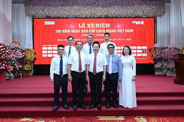 Lễ kỷ niệm 100 năm Ng&#224;y B&#225;o ch&#237; C&#225;ch mạng Việt Nam v&#224; Gala B&#225;o ch&#237; đồng h&#224;nh c&#249;ng doanh nghiệp lần thứ 10 - 2025 - Ảnh 9