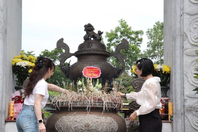 Nghệ An: Lắng đọng cảm x&#250;c trong h&#224;nh tr&#236;nh tri &#226;n tại Nghĩa trang Liệt sĩ Quốc tế Việt – L&#224;o - Ảnh 3