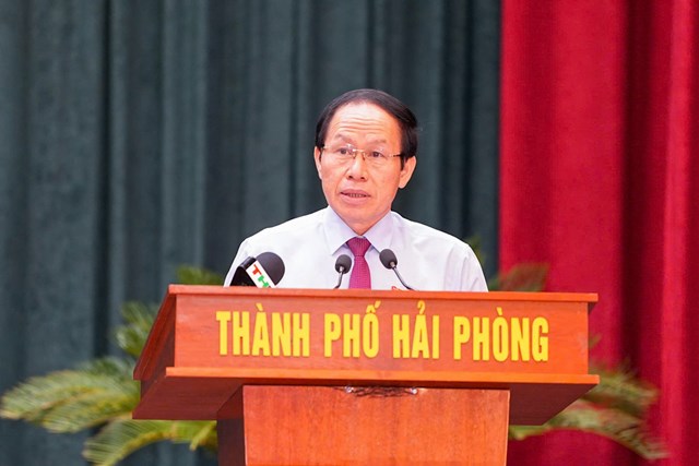 Đồng ch&iacute; B&iacute; thư Th&agrave;nh uỷ L&ecirc; Tiến Ch&acirc;u ph&aacute;t biểu chỉ đạo tại Kỳ họp.