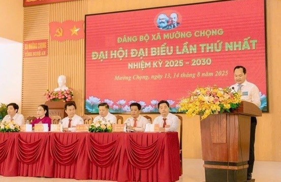 Đồng ch&iacute; Ho&agrave;ng Quốc Việt &ndash; Uỷ vi&ecirc;n Ban chấp h&agrave;nh Đảng bộ tỉnh, Gi&aacute;m đốc Sở N&ocirc;ng nghiệp v&agrave; M&ocirc;i trường tỉnh Nghệ An ph&aacute;t biểu chỉ đạo Đại hội