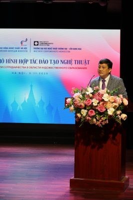 Tăng cường hợp t&#225;c quốc tế: Đo&#224;n trường Đại học Nghệ thuật Đương đại Th&#224;nh phố Matxcơva (Li&#234;n bang Nga) đến thăm v&#224; l&#224;m việc tại trường Cao đẳng Nghệ thuật H&#224; Nội - Ảnh 2