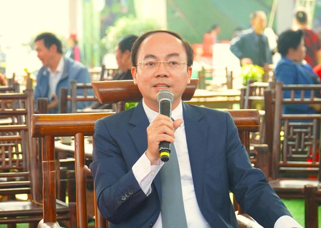 Chủ tịch HĐND tỉnh Th&aacute;i Nguy&ecirc;n Nguyễn Đăng B&igrave;nh ph&aacute;t biểu tại buổi Tọa đ&agrave;m.