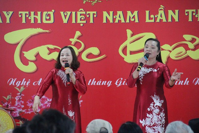 Tiết mục d&acirc;n ca V&iacute; Giặm