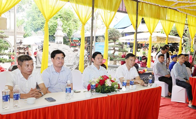 Dấu ấn văn hóa tâm linh từ lễ giỗ Thánh Mẫu Liễu Hạnh tại Đền Chợ Củi - Ảnh 2