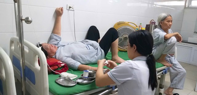 Tôi đã thấy tình người nồng ấm ở Bệnh viện Đa khoa TP Vinh - Ảnh 3