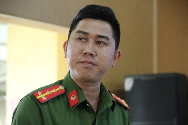 Trưởng C&ocirc;ng an x&atilde; Huồi Tụ, Đại &uacute;y L&ocirc; Đ&igrave;nh Quang (ảnh Quốc Kh&aacute;nh)