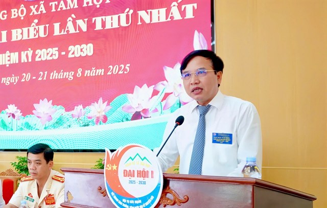 Đồng ch&iacute; Nguyễn Như Kh&ocirc;i - Ph&oacute; Chủ tịch HĐND tỉnh, đ&aacute;nh gi&aacute; cao những th&agrave;nh quả quan trọng m&agrave; Đảng bộ v&agrave; Nh&acirc;n d&acirc;n x&atilde; Tam Hợp đ&atilde; đạt được trong nhiệm kỳ qua