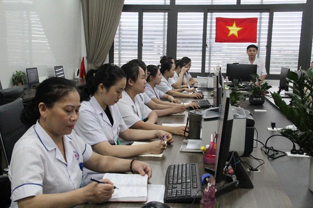 Nghệ An: Y học cổ truyền kết hợp công nghệ hiện đại phục vụ người bệnh ngày càng tốt hơn - Ảnh 2