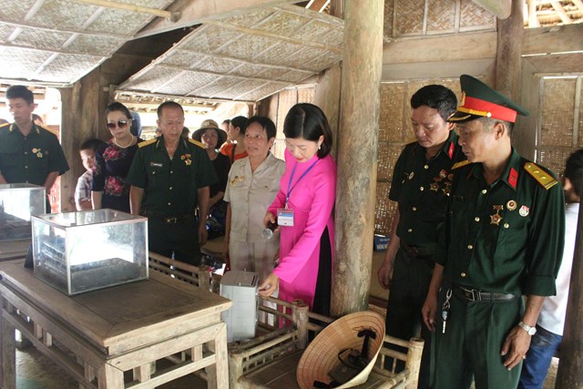 Kim Liên rực rỡ mùa Thu Độc lập - Ảnh 5